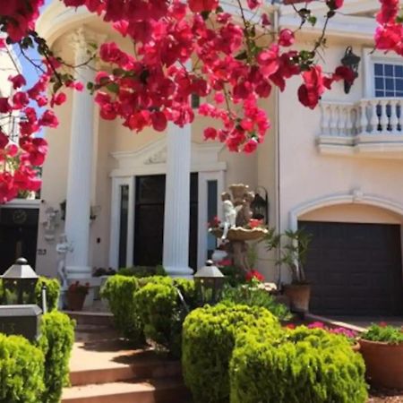 Entire Second Flr - Santa Monica Luxury Roman Villa Лос-Анджелес Екстер'єр фото