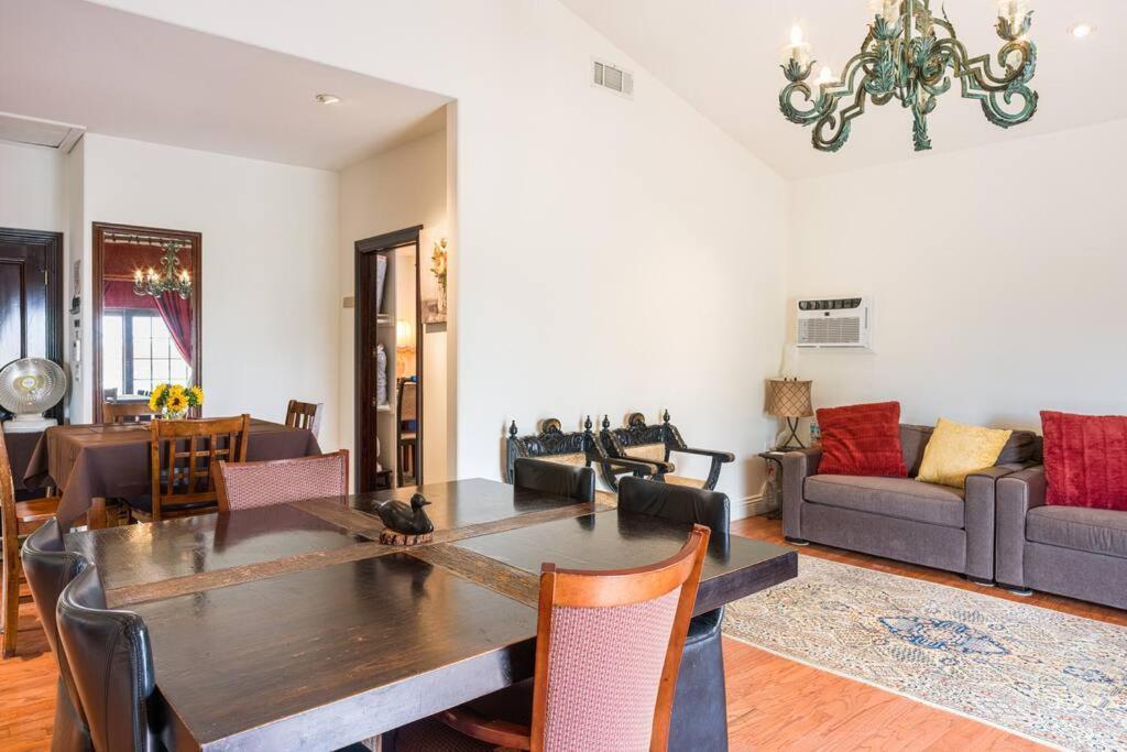 Entire Second Flr - Santa Monica Luxury Roman Villa Лос-Анджелес Екстер'єр фото