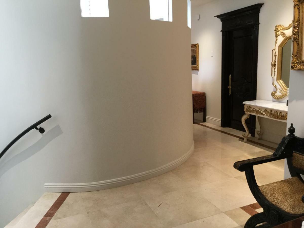 Entire Second Flr - Santa Monica Luxury Roman Villa Лос-Анджелес Екстер'єр фото